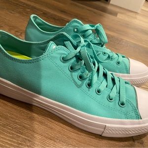 New converse shoes mint colored